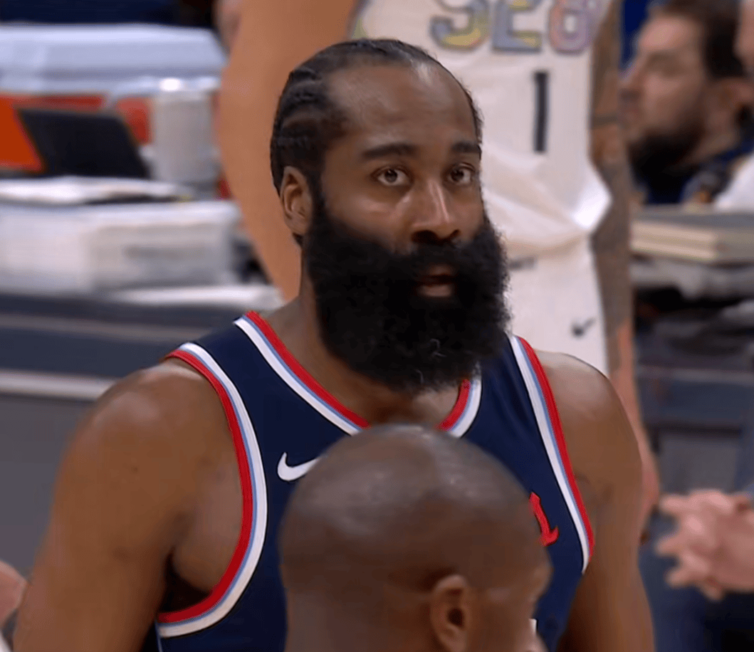 关于哈登连续七场比赛得分超过关键助攻，巴塞罗那挑战极限！的信息